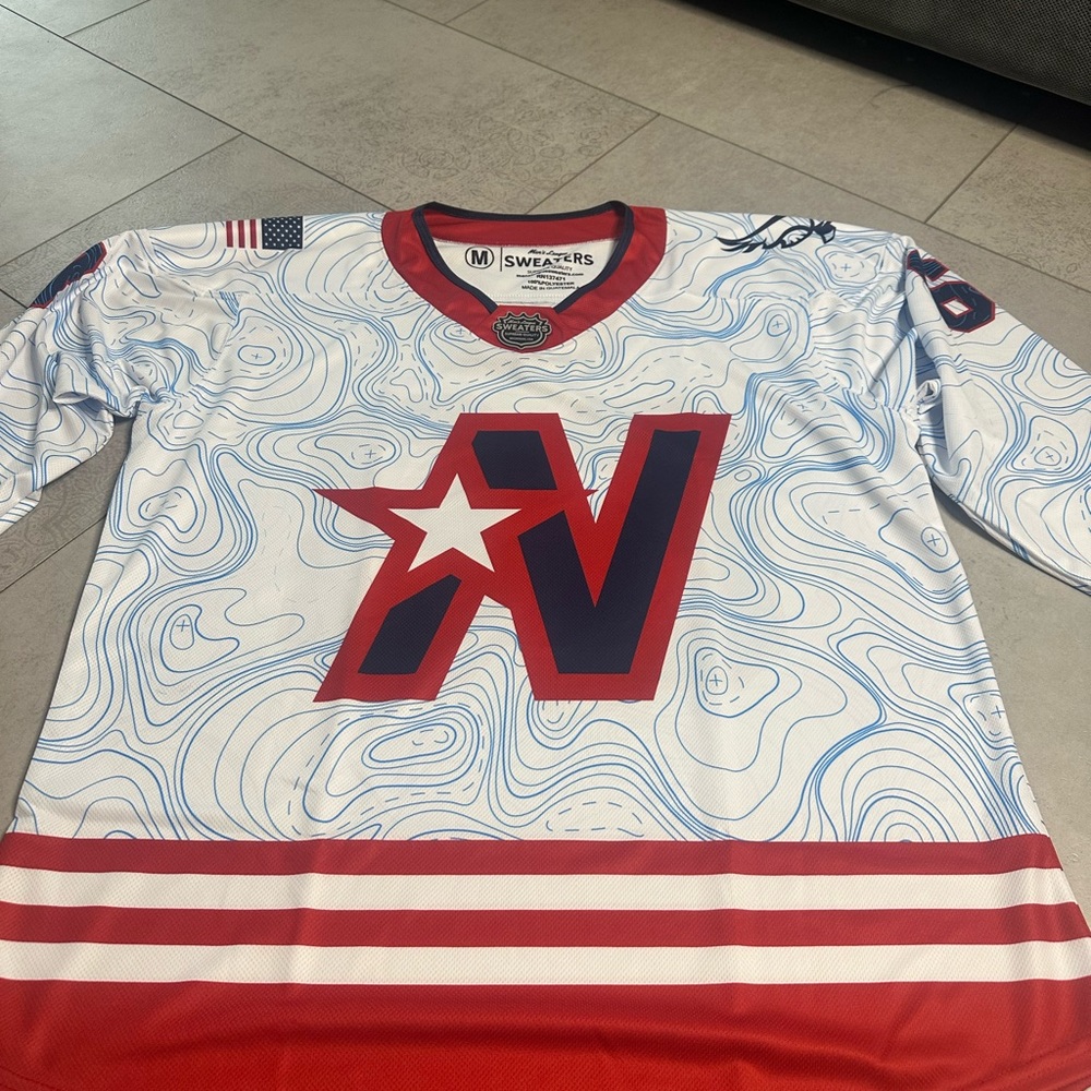 Hockey Jersey Mens League , Size M  practice Jersey
